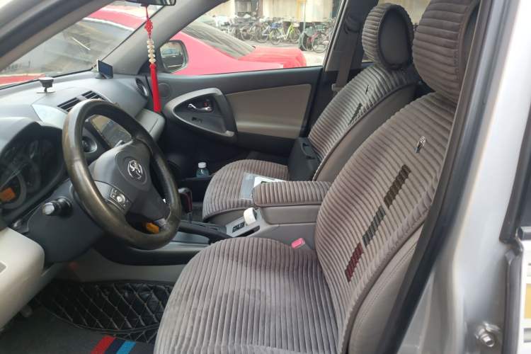 Used Toyota RAV4 2009 2.4L Automatic Luxury Edition Left Front Seat