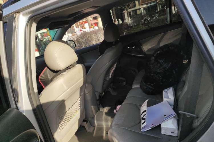 Used Toyota RAV4 2009 2.4L Manual Luxury Edition Left Rear Seat