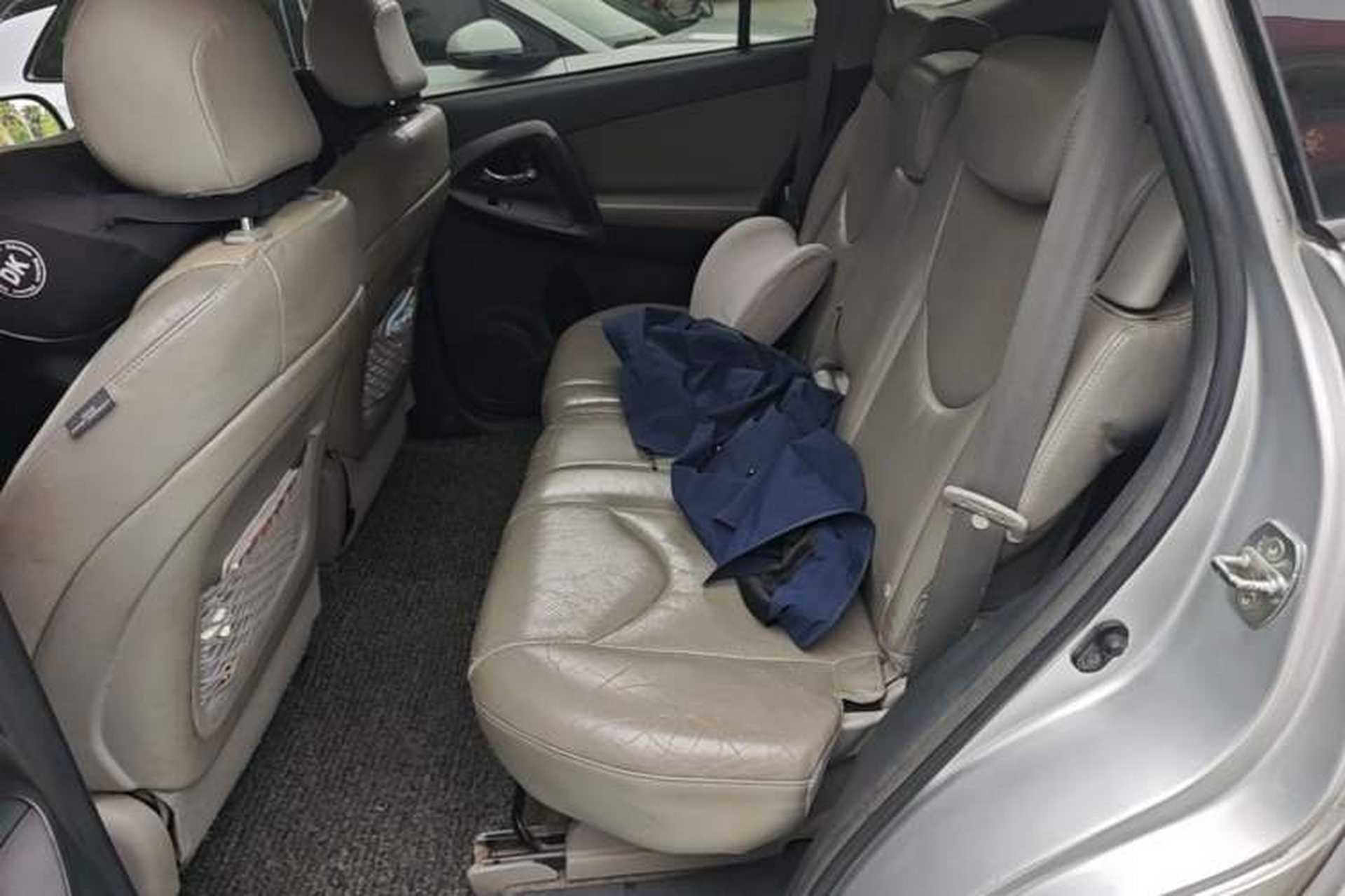 Used Toyota RAV4 2009 2.4L Automatic Luxury Edition Left Rear Seat