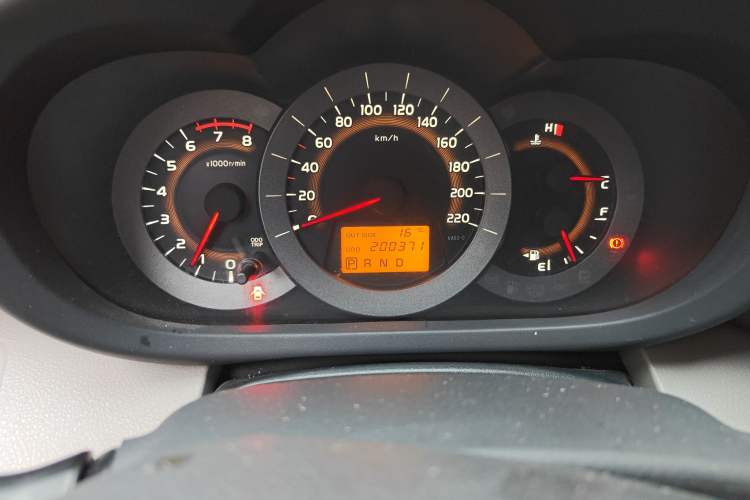 Used Toyota RAV4 2009 2.4L Automatic Luxury Navigation Edition Odometer Close Up