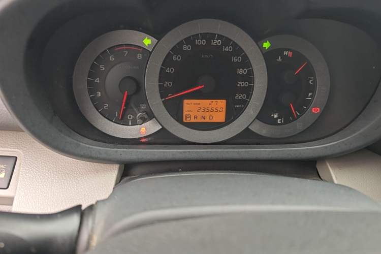 Used Toyota RAV4 2009 2.4L Automatic Luxury Edition Odometer Close Up