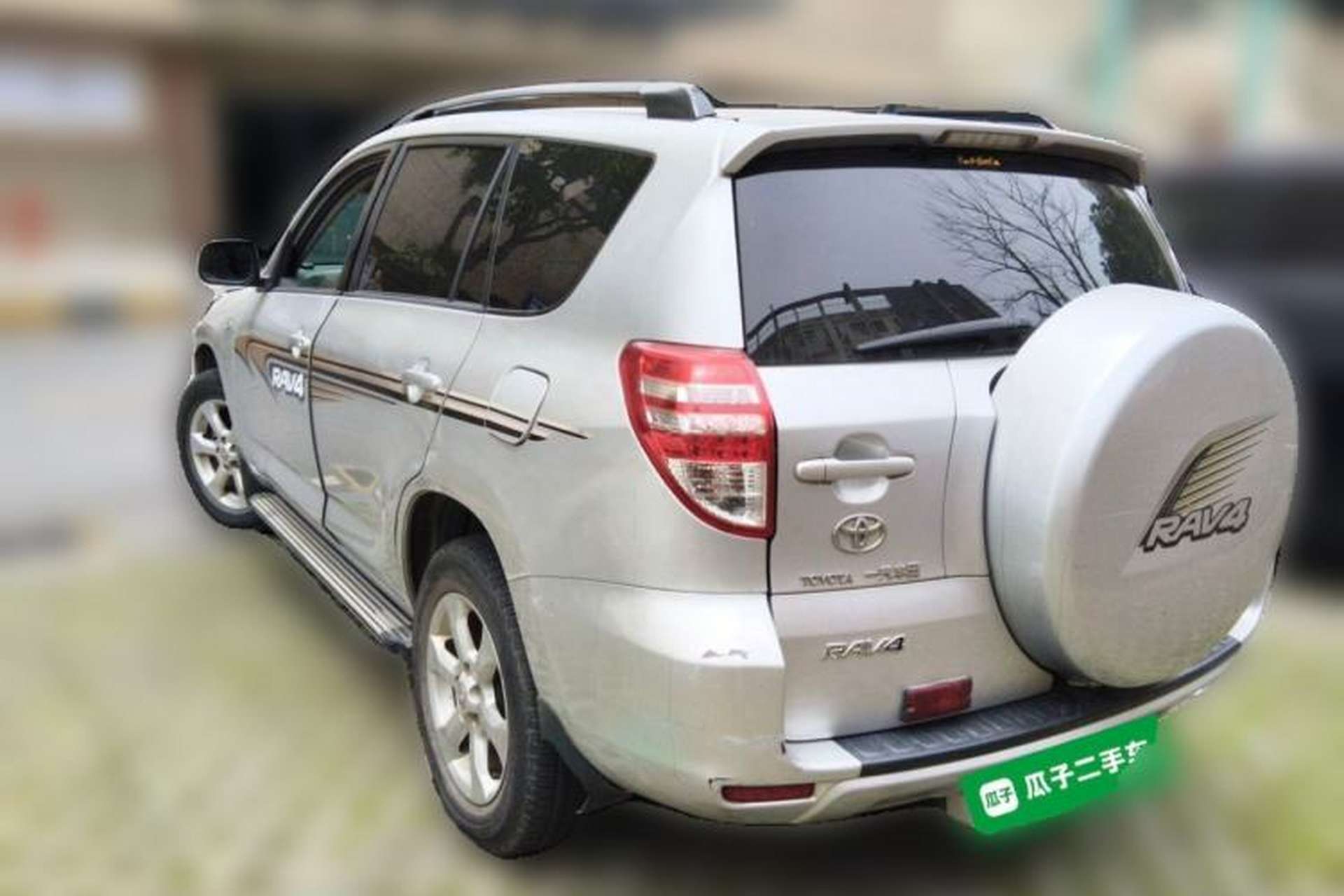 Used Toyota RAV4 2009 2.0L Manual Luxury Edition Rear Left 45 Deg