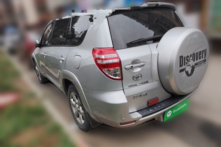 Used Toyota RAV4 2009 2.4L Automatic Luxury Navigation Edition Rear Left 45 Deg