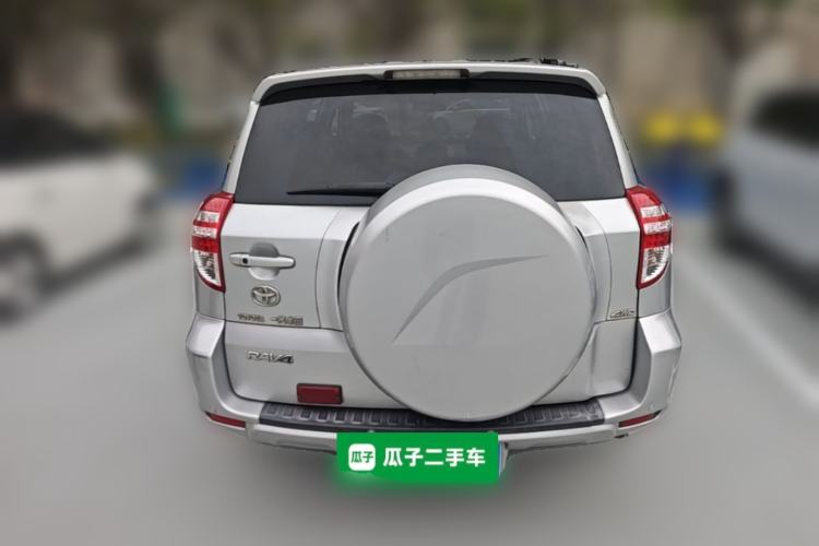 Used Toyota RAV4 2009 2.4L Automatic Luxury Edition Rear