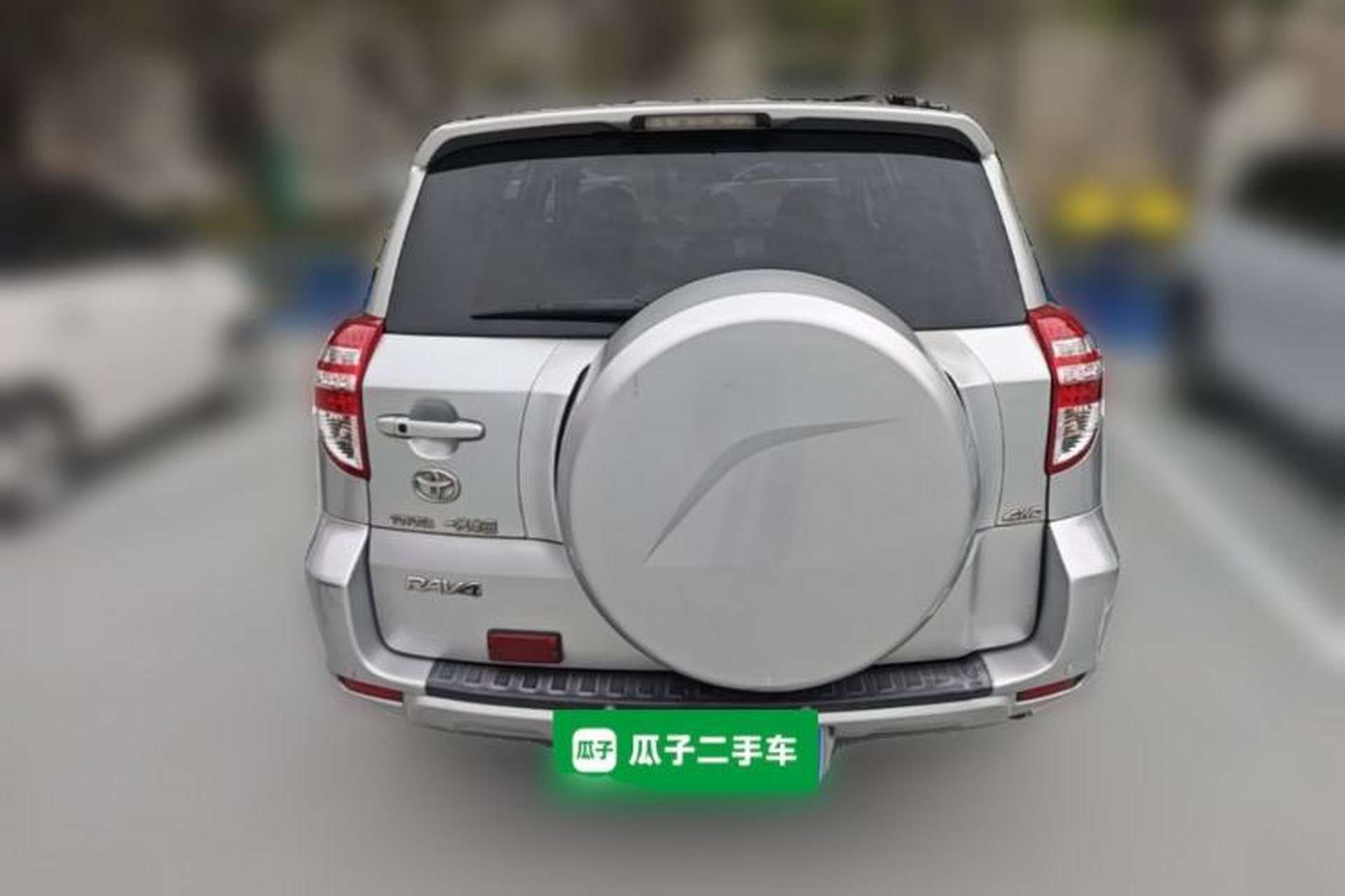 Used Toyota RAV4 2009 2.4L Automatic Luxury Edition Rear