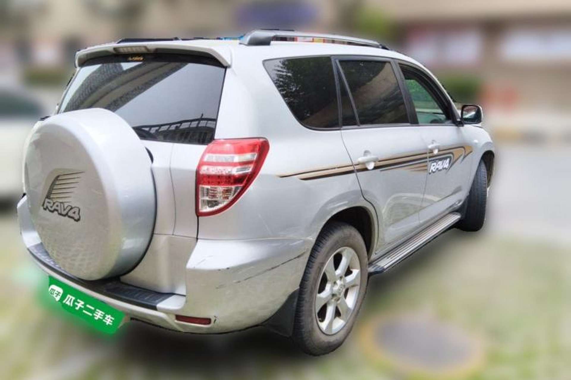 Used Toyota RAV4 2009 2.0L Manual Luxury Edition Rear Right 45 Deg