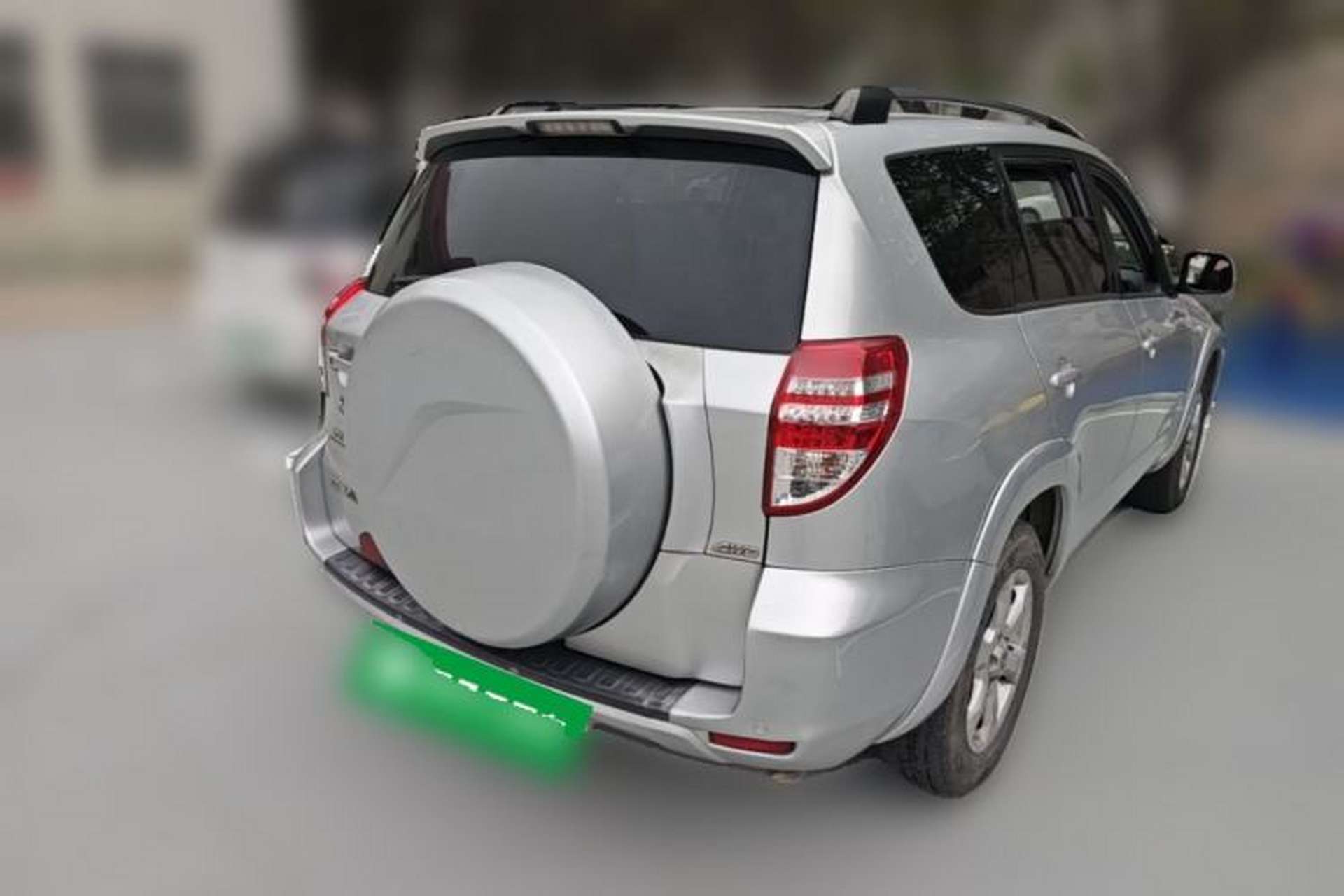 Used Toyota RAV4 2009 2.4L Automatic Luxury Edition Rear Right 45 Deg