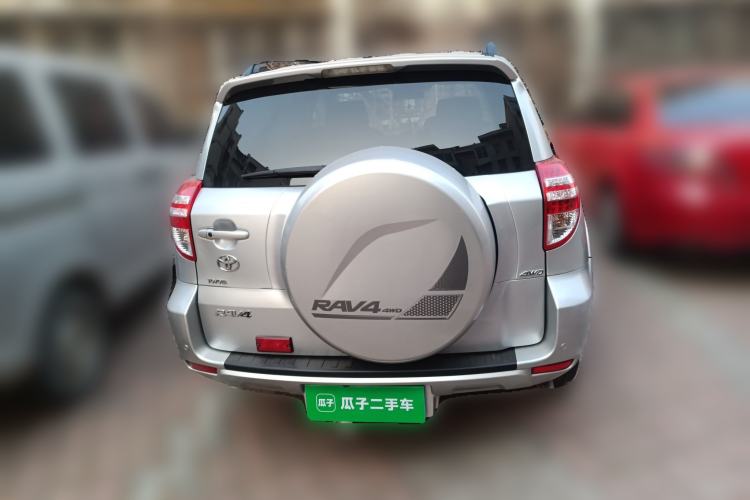 Used Toyota RAV4 2009 2.4L Automatic Luxury Edition Rear