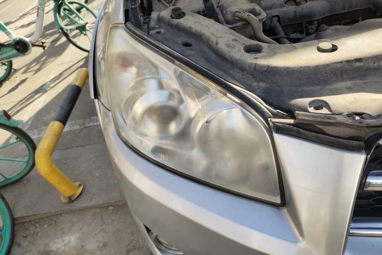 Used Toyota RAV4 2009 2.4L Manual Luxury Edition Right Front Headlight