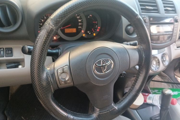 Used Toyota RAV4 2009 2.0L Manual Luxury Edition Steering Wheel