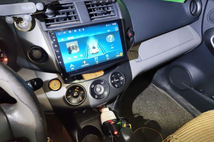 Used Toyota RAV4 2009 2.0L Automatic Classic Edition Audio And AC Panel