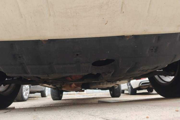 Used Toyota RAV4 2009 2.0L Automatic Luxury Edition Chassis Front