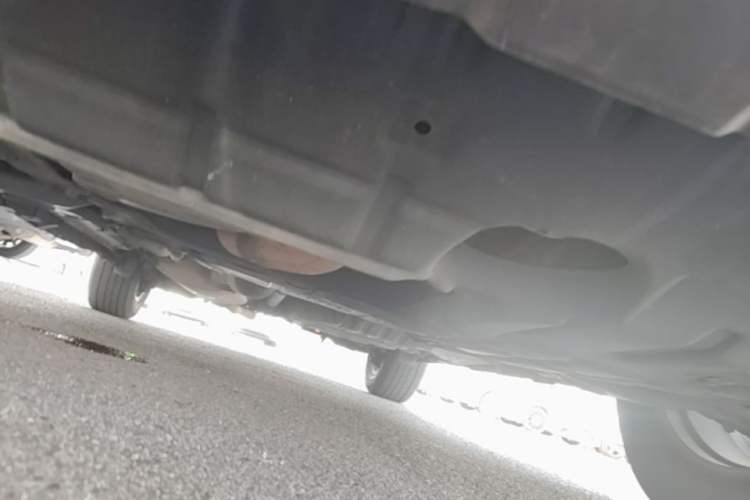 Used Toyota RAV4 2009 2.4L Automatic Luxury Edition Chassis Front