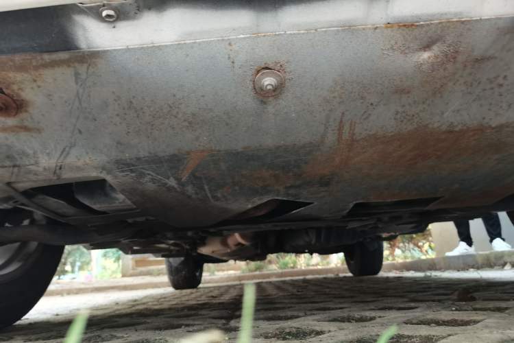 Used Toyota RAV4 2009 2.0L Automatic Luxury Edition Chassis Front