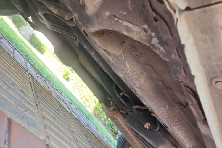 Used Toyota RAV4 2009 2.4L Automatic Luxury Edition Chassis Front Left