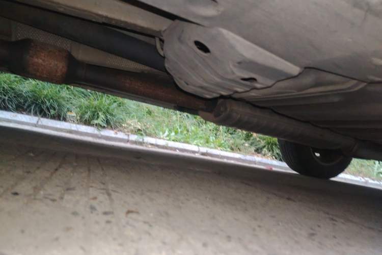 Used Toyota RAV4 2009 2.4L Automatic Luxury Edition Chassis Front Left