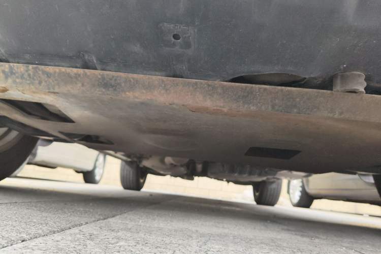 Used Toyota RAV4 2009 2.4L Automatic Luxury Edition Chassis Front