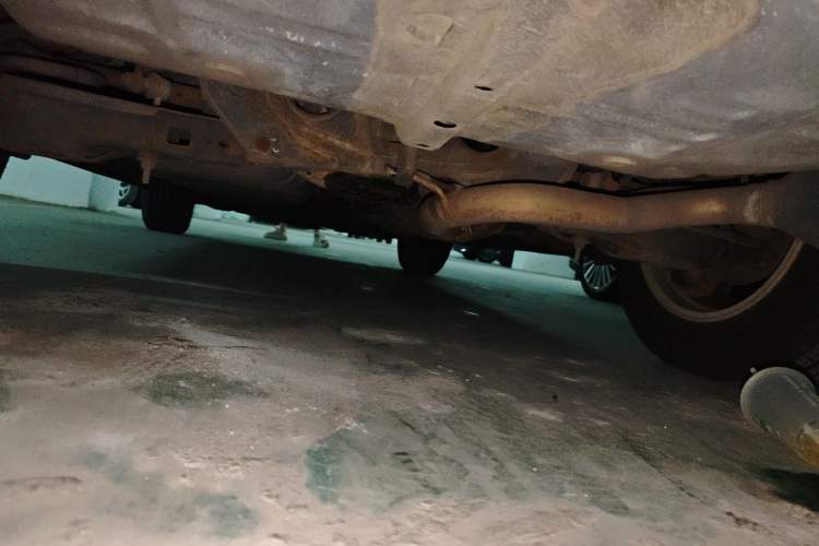 Used Toyota RAV4 2009 2.4L Automatic Luxury Edition Chassis Rear