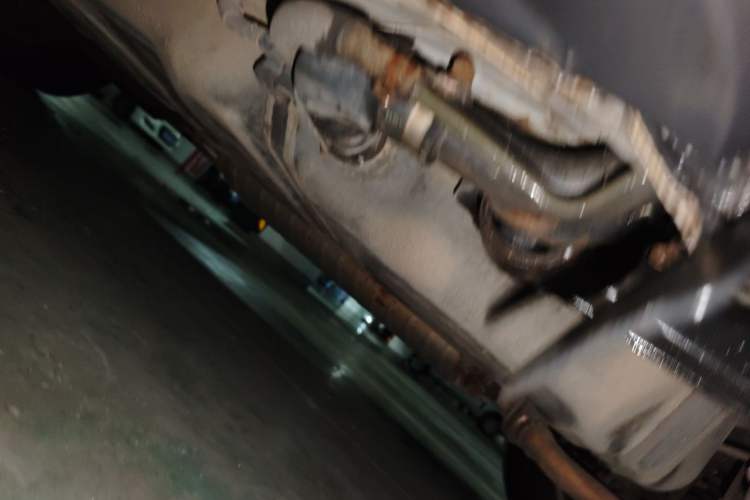 Used Toyota RAV4 2009 2.0L Automatic Luxury Edition Chassis Rear Left
