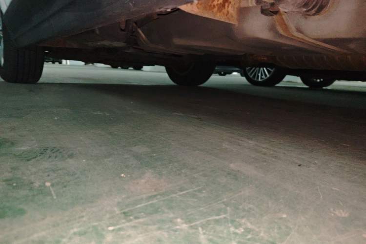 Used Toyota RAV4 2009 2.4L Automatic Luxury Edition Chassis Rear Left