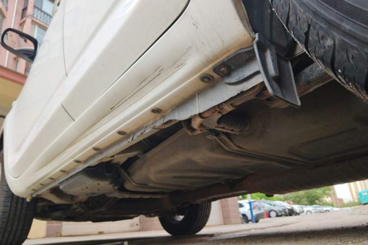 Used Toyota RAV4 2009 2.0L Automatic Luxury Edition Chassis Rear Left