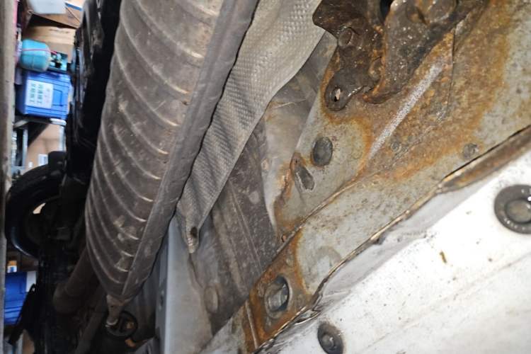 Used Toyota RAV4 2009 2.4L Automatic Luxury Edition Chassis Rear Right