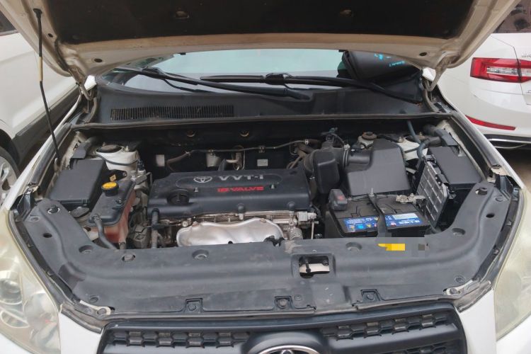 Used Toyota RAV4 2009 2.0L Automatic Luxury Edition Engine Bay