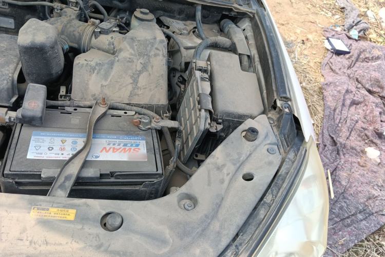 Used Toyota RAV4 2009 2.0L Automatic Luxury Edition Engine Bay Left