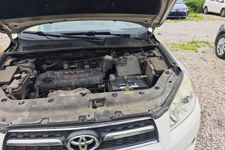 Used Toyota RAV4 2009 2.4L Automatic Luxury Navigation Edition Engine Bay Left