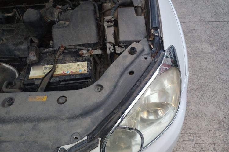 Used Toyota RAV4 2009 2.4L Automatic Luxury Edition Engine Bay Left