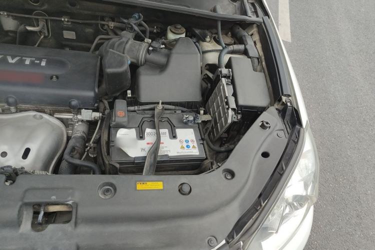 Used Toyota RAV4 2009 2.0L Automatic Luxury Edition Engine Bay Left