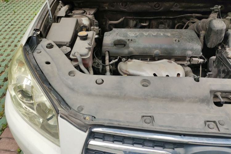 Used Toyota RAV4 2009 2.0L Automatic Luxury Edition Engine Bay Right