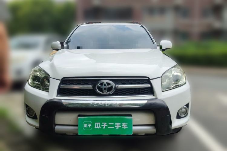 Used Toyota RAV4 2009 2.0L Automatic Luxury Edition Front