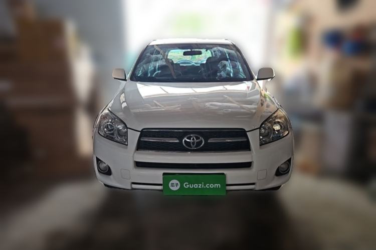 Used Toyota RAV4 2009 2.4L Automatic Luxury Edition Front
