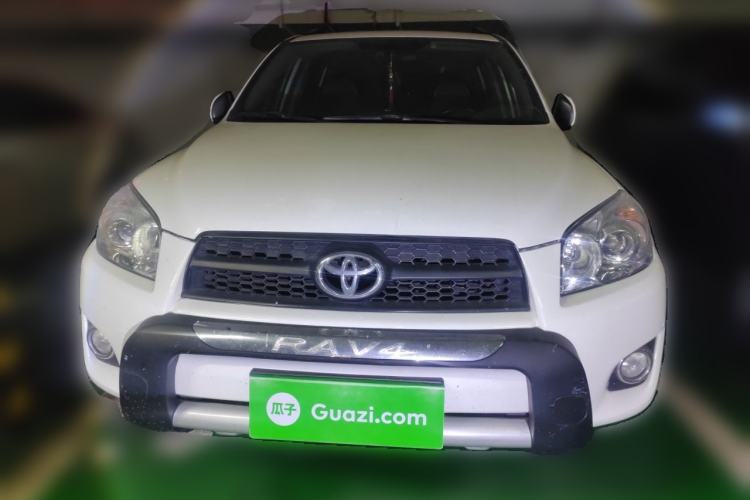 Used Toyota RAV4 2009 2.0L Automatic Luxury Edition Front