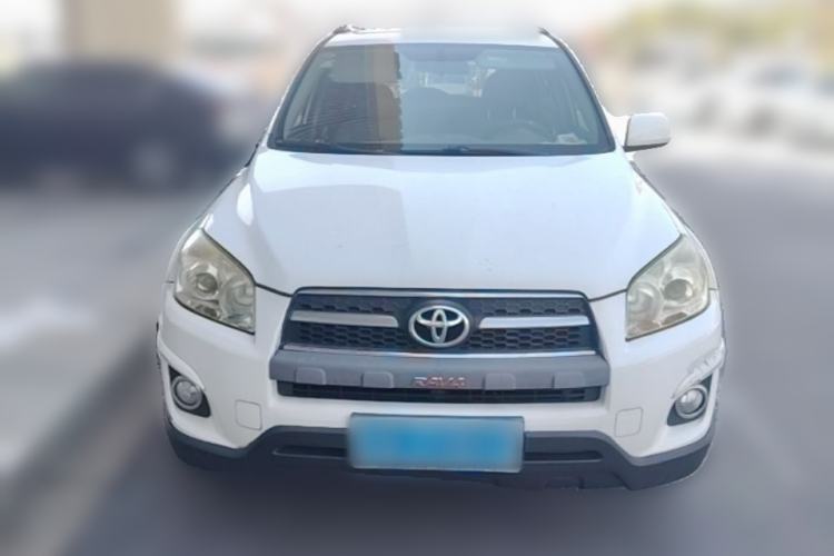 Used Toyota RAV4 2009 2.4L Automatic Luxury Edition Front