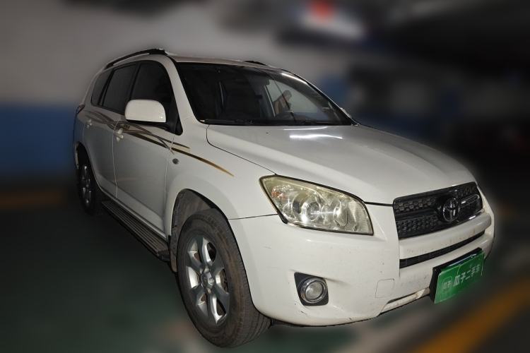 Used Toyota RAV4 2009 2.0L Automatic Classic Edition Front Right 45 Deg
