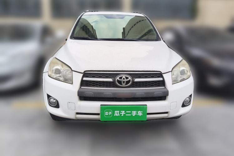 Used Toyota RAV4 2009 2.4L Automatic Luxury Edition Front