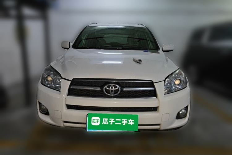 Used Toyota RAV4 2009 2.4L Automatic Luxury Edition Front
