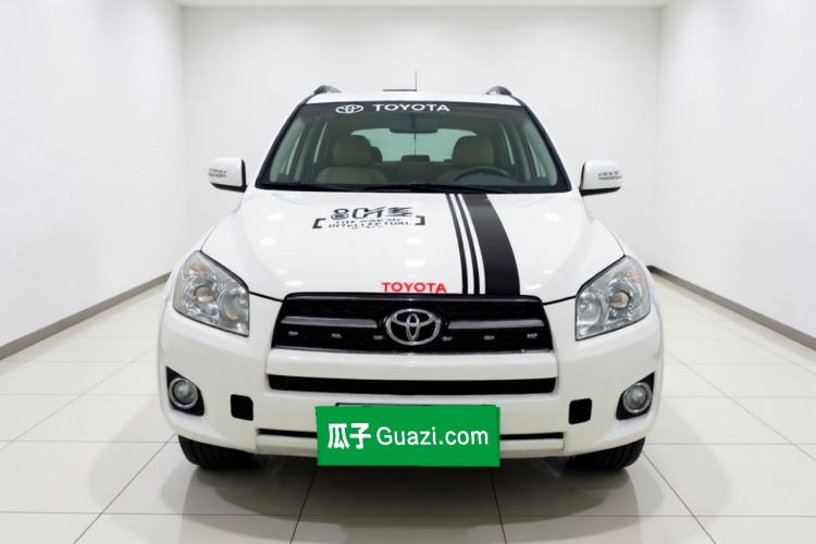 Used Toyota RAV4 2009 2.4L Manual Luxury Edition Front