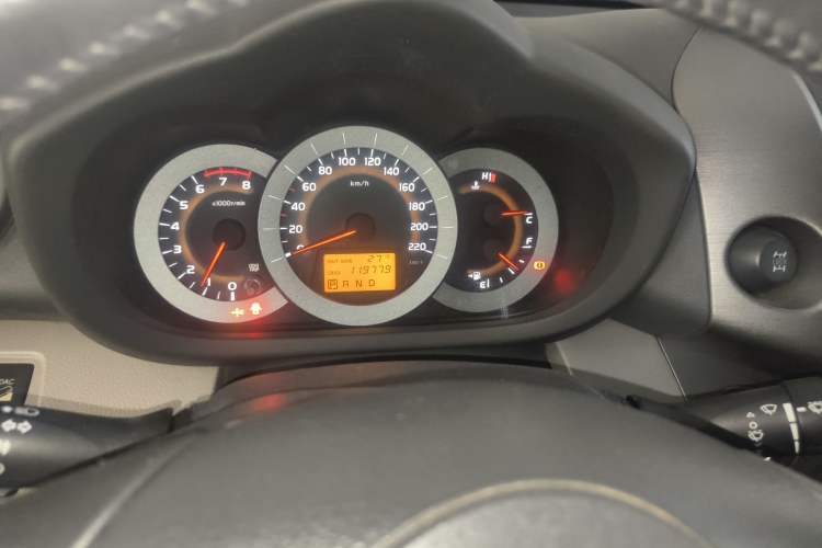 Used Toyota RAV4 2009 2.4L Automatic Luxury Edition Instrument Cluster