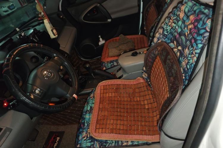 Used Toyota RAV4 2009 2.0L Automatic Luxury Edition Left Front Seat