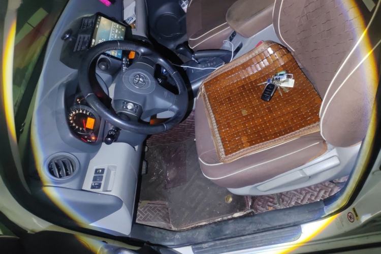 Used Toyota RAV4 2009 2.0L Automatic Luxury Edition Left Front Seat