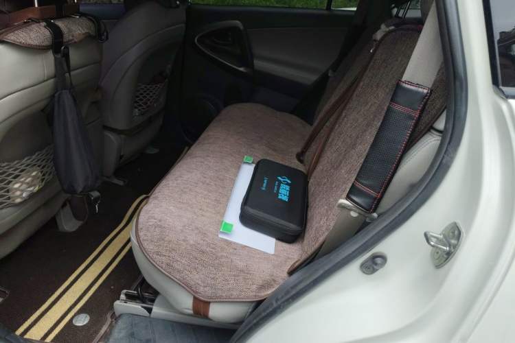 Used Toyota RAV4 2009 2.0L Automatic Luxury Edition Left Rear Seat