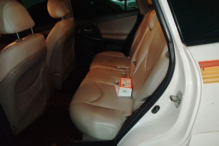 Used Toyota RAV4 2009 2.4L Automatic Luxury Edition Left Rear Seat