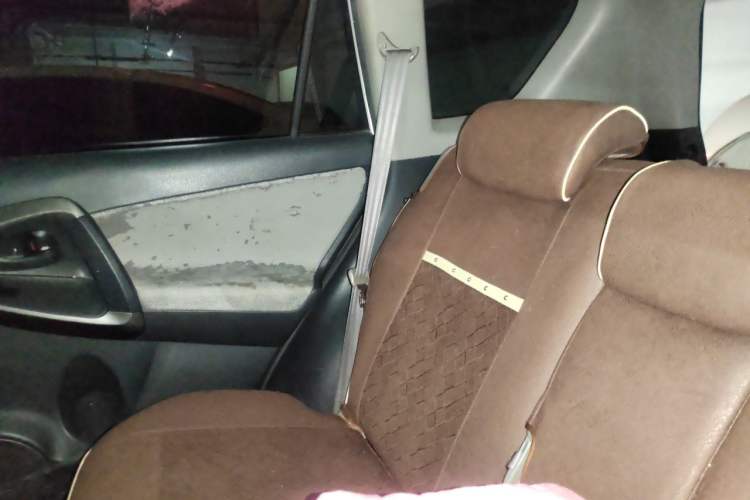 Used Toyota RAV4 2009 2.0L Automatic Luxury Edition Left Rear Seat