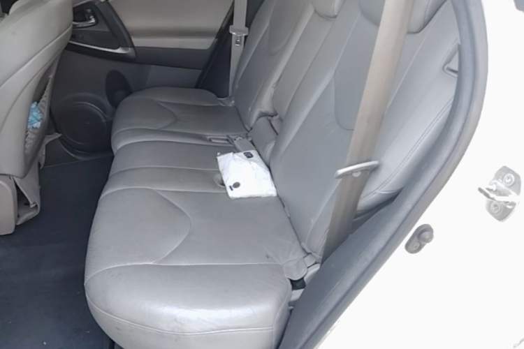 Used Toyota RAV4 2009 2.4L Automatic Luxury Edition Left Rear Seat