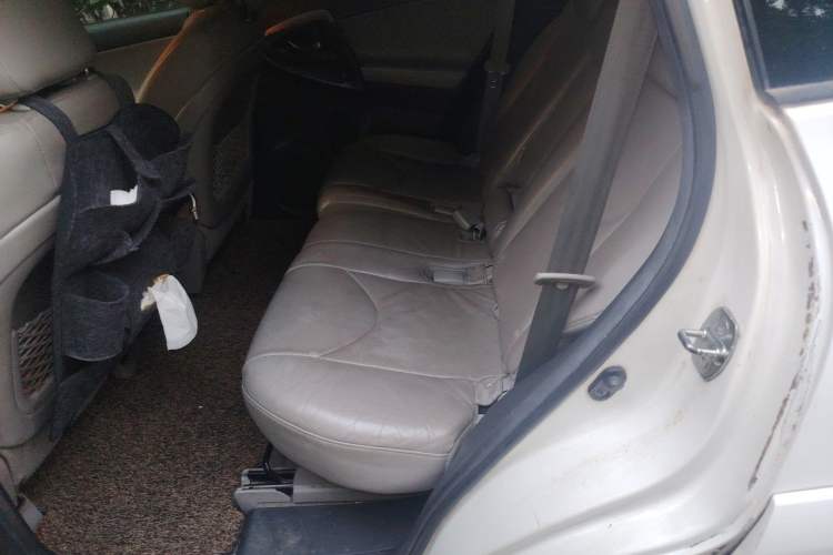 Used Toyota RAV4 2009 2.4L Automatic Luxury Edition Left Rear Seat