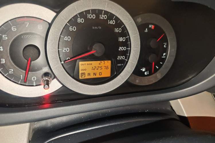 Used Toyota RAV4 2009 2.4L Automatic Luxury Edition Odometer Close Up