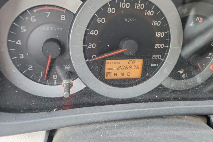 Used Toyota RAV4 2009 2.4L Automatic Luxury Edition Odometer Close Up